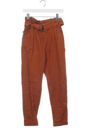 Дамски панталон Bershka, Размер XXS, Цвят Червен, Цена 6,09 лв.