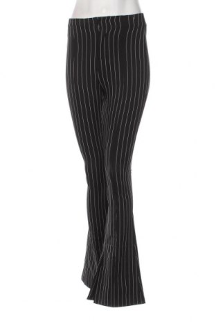 Дамски панталон Bershka, Размер XS, Цвят Черен, Цена 11,60 лв.