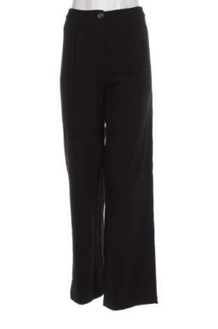 Дамски панталон Bershka, Размер XS, Цвят Черен, Цена 29,00 лв.