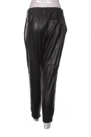 Дамски панталон Bershka, Размер M, Цвят Черен, Цена 9,57 лв.