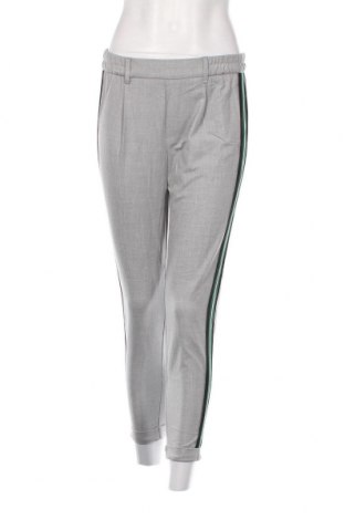 Дамски панталон Bershka, Размер S, Цвят Сив, Цена 13,05 лв.
