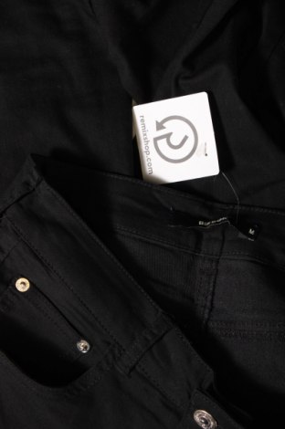Γυναικείο παντελόνι Bik Bok, Μέγεθος M, Χρώμα Μαύρο, Τιμή 5,92 €