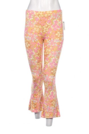 Дамски панталон Billabong, Размер M, Цвят Многоцветен, Цена 41,85 лв.