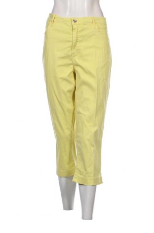Γυναικείο παντελόνι Brax, Μέγεθος XL, Χρώμα Κίτρινο, Τιμή 80,41 €