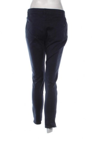 Γυναικείο παντελόνι Christian Berg, Μέγεθος M, Χρώμα Μπλέ, Τιμή 9,39 €