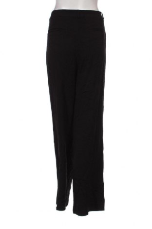 Γυναικείο παντελόνι Comma,, Μέγεθος XL, Χρώμα Μαύρο, Τιμή 39,40 €