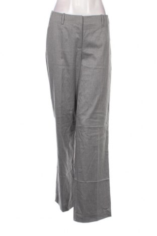 Дамски панталон Comma,, Размер L, Цвят Сив, Цена 37,40 лв.