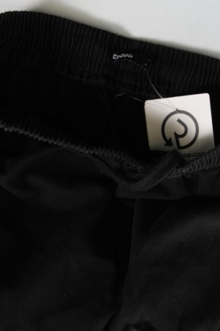 Дамски панталон Cropp, Размер XS, Цвят Черен, Цена 22,14 лв.