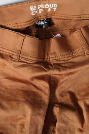 Pantaloni de femei Denim 1982, Mărime M, Culoare Bej, Preț 17,17 Lei