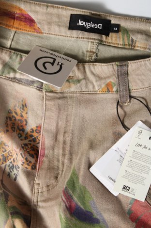 Damskie spodnie Desigual, Rozmiar XL, Kolor Kolorowy, Cena 224,54 zł