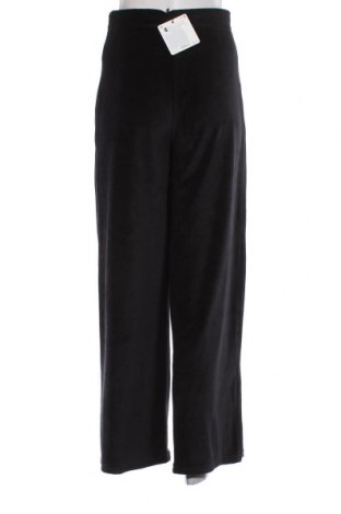 Γυναικείο παντελόνι Desigual, Μέγεθος S, Χρώμα Μαύρο, Τιμή 28,14 €