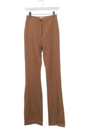 Дамски панталон Eight Paris, Размер S, Цвят Бежов, Цена 18,45 лв.