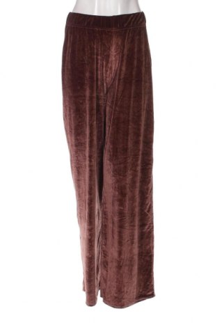 Дамски панталон Fashionkilla, Размер M, Цвят Кафяв, Цена 10,44 лв.