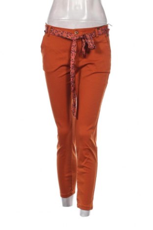 Дамски панталон Freeman T. Porter, Размер M, Цвят Оранжев, Цена 88,92 лв.