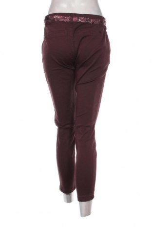 Дамски панталон Freeman T. Porter, Размер M, Цвят Лилав, Цена 84,24 лв.