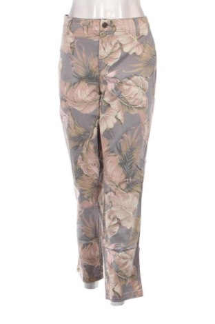 Дамски панталон Gap, Размер XXL, Цвят Многоцветен, Цена 20,40 лв.