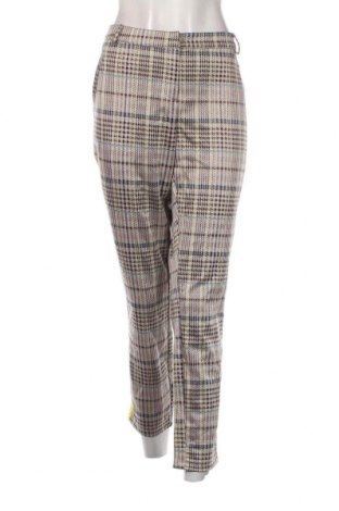 Дамски панталон Garcia, Размер XL, Цвят Многоцветен, Цена 18,60 лв.