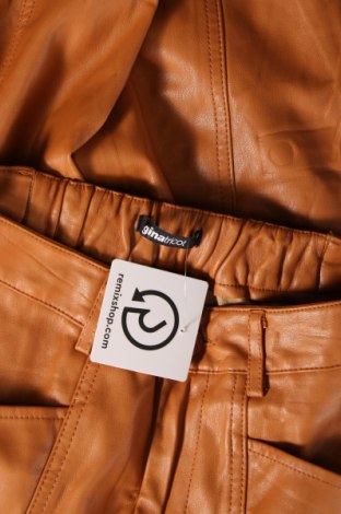 Дамски панталон Gina Tricot, Размер XS, Цвят Бежов, Цена 9,45 лв.