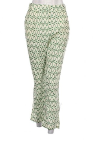 Pantaloni de femei Glamorous, Mărime M, Culoare Ecru, Preț 122,37 Lei