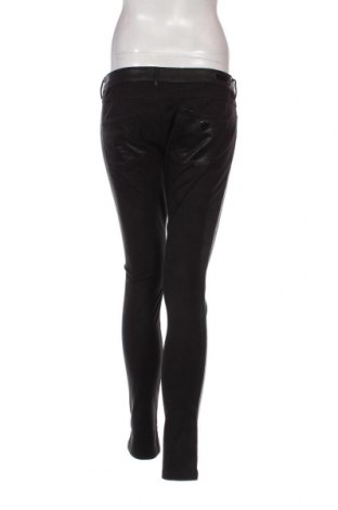 Γυναικείο παντελόνι Guess, Μέγεθος L, Χρώμα Μαύρο, Τιμή 31,02 €