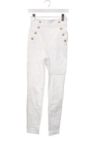 Дамски панталон Guess, Размер S, Цвят Бял, Цена 75,00 лв.