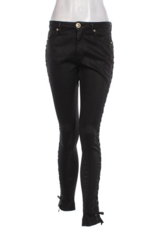 Дамски панталон Guess By Marciano, Размер S, Цвят Черен, Цена 204,00 лв.