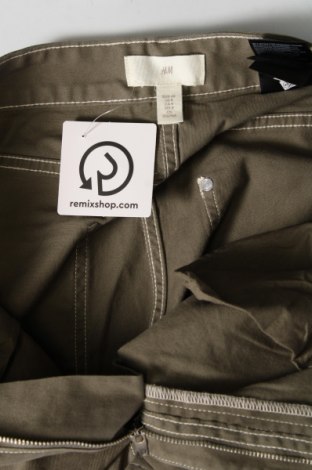 Дамски панталон H&M, Размер M, Цвят Зелен, Цена 14,08 лв.