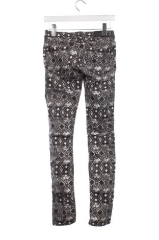 Pantaloni de femei H&M Divided, Mărime XS, Culoare Multicolor, Preț 138,00 Lei