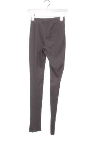 Дамски панталон H&M Divided, Размер XS, Цвят Сив, Цена 9,28 лв.