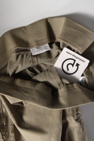 Damskie spodnie Infinity Woman, Rozmiar XL, Kolor Zielony, Cena 92,76 zł