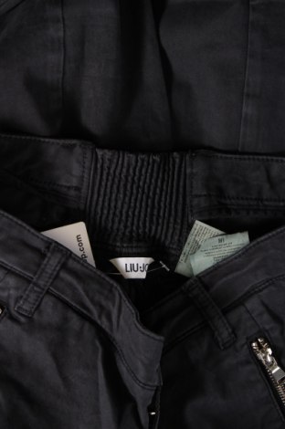 Дамски панталон Liu Jo, Размер L, Цвят Сив, Цена 46,35 лв.