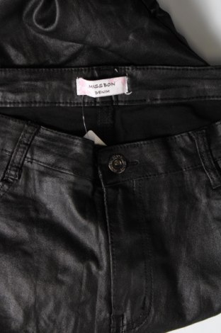 Дамски панталон MISS BON, Размер L, Цвят Черен, Цена 8,20 лв.