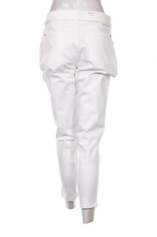 Damenhose Mac, Größe M, Farbe Weiß, Preis 43,42 €