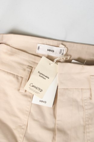 Дамски панталон Mango, Размер XS, Цвят Бежов, Цена 23,10 лв.