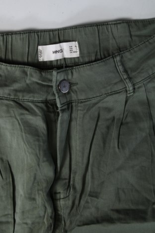 Дамски панталон Mango, Размер M, Цвят Зелен, Цена 12,92 лв.