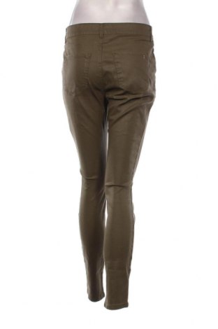 Дамски панталон Massimo Dutti, Размер M, Цвят Зелен, Цена 31,28 лв.