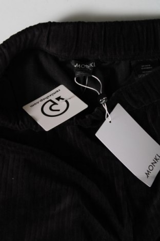 Dámske nohavice Monki, Veľkosť S, Farba Čierna, Cena  18,64 €