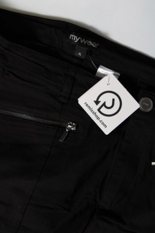 Дамски панталон My Wear, Размер XL, Цвят Черен, Цена 29,00 лв.