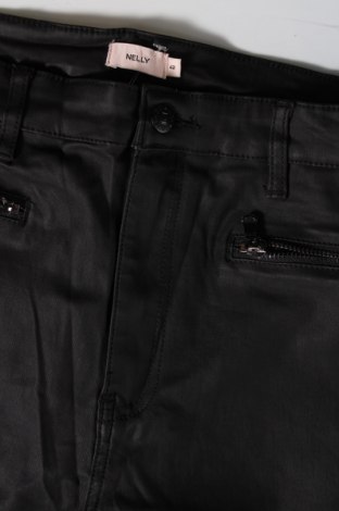 Дамски панталон Nelly, Размер M, Цвят Черен, Цена 9,43 лв.