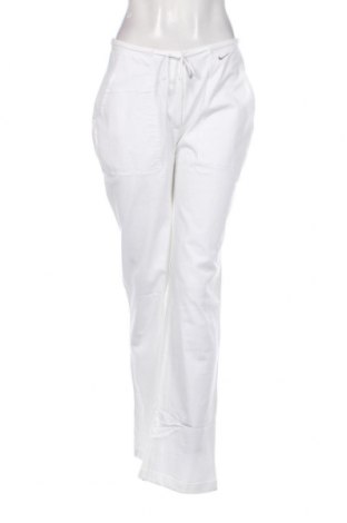 Γυναικείο παντελόνι Nike, Μέγεθος M, Χρώμα Λευκό, Τιμή 25,57 €