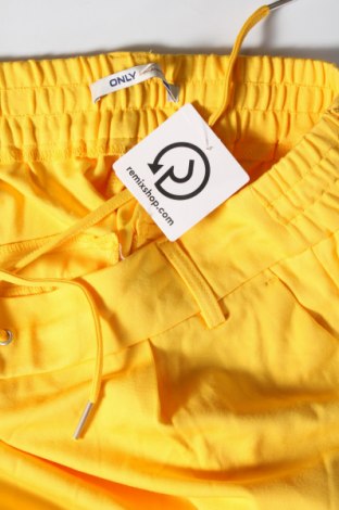 Damskie spodnie ONLY, Rozmiar XL, Kolor Żółty, Cena 86,36 zł