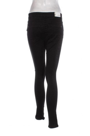 Γυναικείο παντελόνι ONLY, Μέγεθος M, Χρώμα Μαύρο, Τιμή 16,62 €