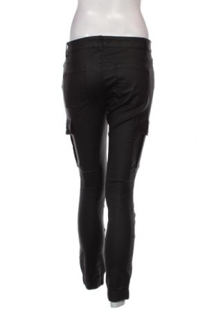 Дамски панталон ONLY, Размер M, Цвят Черен, Цена 27,28 лв.