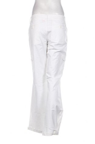 Γυναικείο παντελόνι PUMA, Μέγεθος M, Χρώμα Λευκό, Τιμή 12,14 €