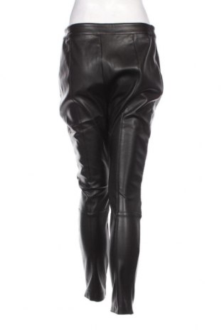 Дамски панталон Pepe Jeans, Размер L, Цвят Черен, Цена 54,60 лв.