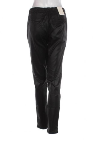 Дамски панталон Pepe Jeans, Размер S, Цвят Черен, Цена 54,60 лв.