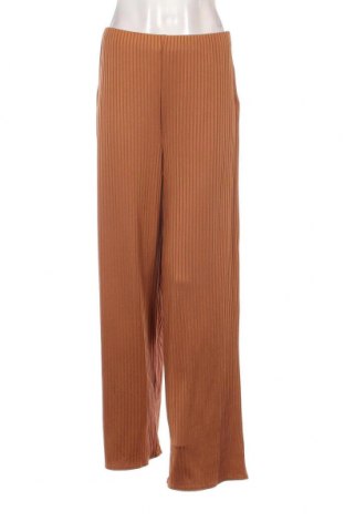 Дамски панталон Piazza Italia, Размер M, Цвят Бежов, Цена 7,83 лв.