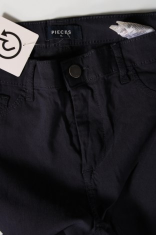 Pantaloni de femei Pieces, Mărime M, Culoare Albastru, Preț 16,88 Lei