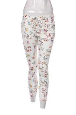 Дамски панталон Pierre Cardin, Размер M, Цвят Многоцветен, Цена 38,76 лв.