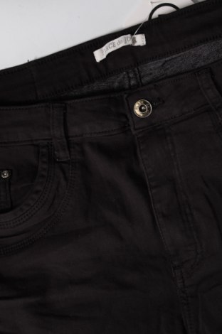 Дамски панталон Place du Jour, Размер L, Цвят Черен, Цена 5,80 лв.